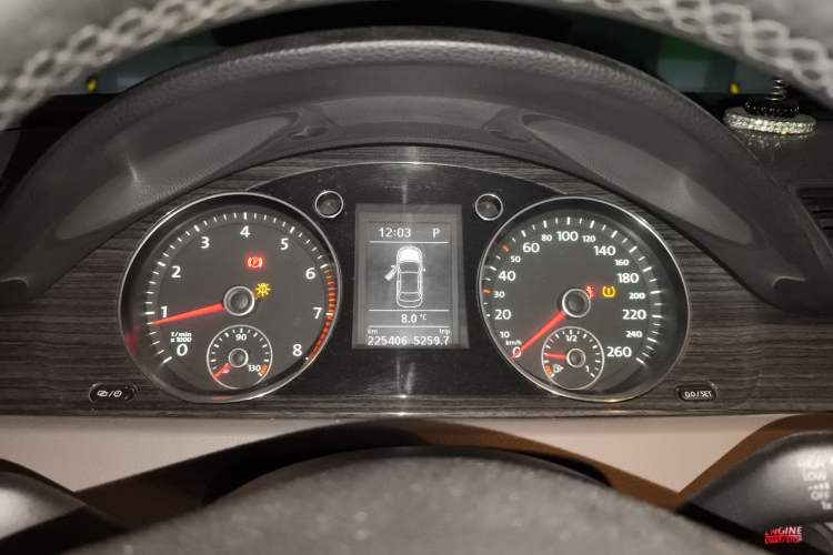 Used Volkswagen Magotan 2012 Facelift 2.0 TSI Prestige Model