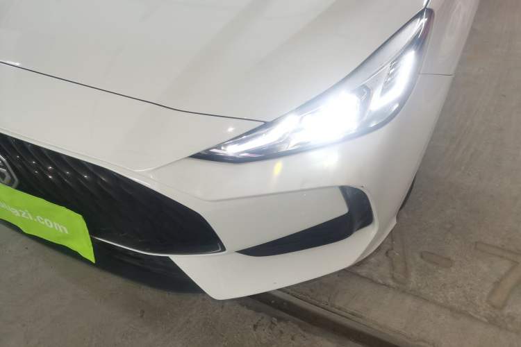 Used MG 5 2021 180 DVVT CVT Youth Luxury Edition
