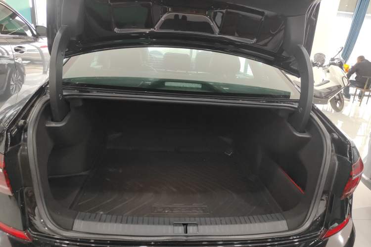 Used Volkswagen Passat 2022 330TSI Starry Elite Edition
