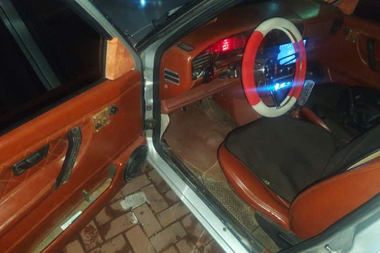 Used Volkswagen Jetta 2010 1.6L Partner Driver Seat