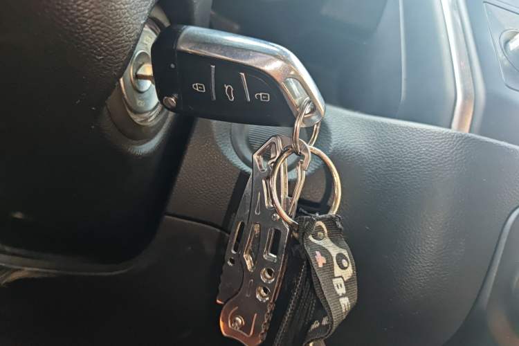 Used CHANGAN OSHAN X70A 2018 1.5L Manual Standard Edition
