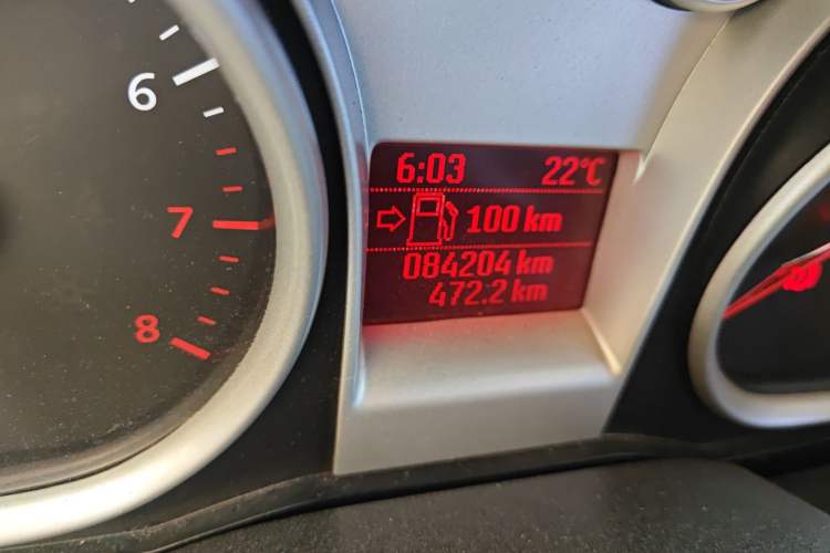 Used Ford Focus 2013 Hatchback Classic 1.8L Manual Base Model Odometer Close Up