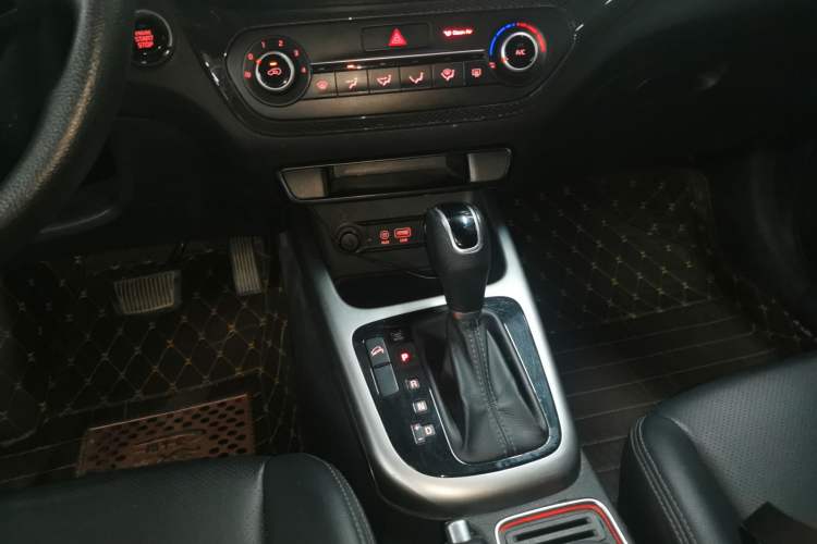 Used Kia KX3 2015 1.6L Automatic Two-Wheel Drive DLX
