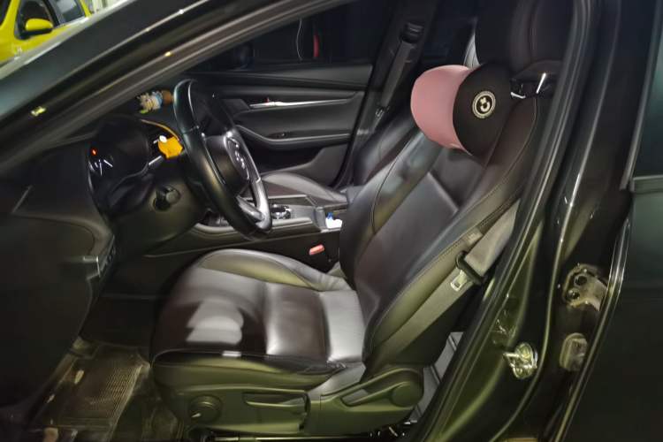 Used Mazda 3 Axela 2020 2.0L Automatic Zhiya Edition