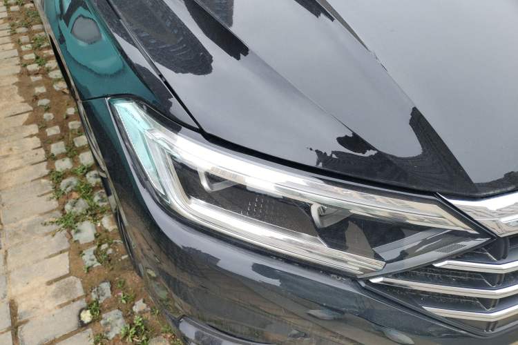 Used Volkswagen Sagitar 2022 280TSI DSG Excellence Edition Right Front Headlight