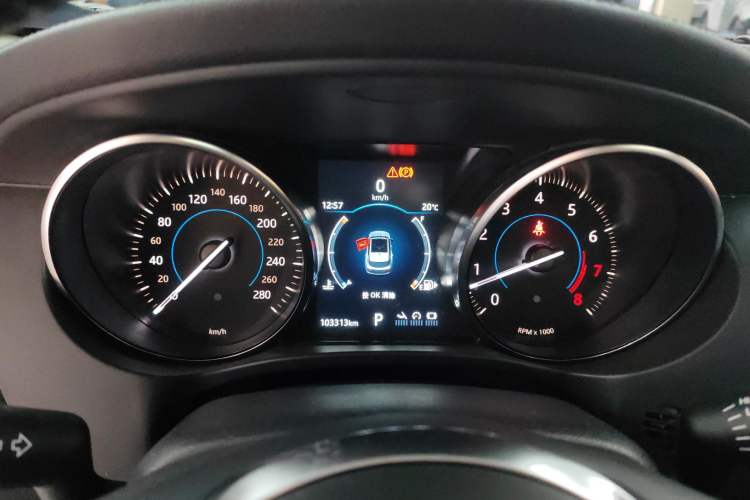 Used Jaguar F-PACE 2019 2.0T Four-Wheel Drive Urban Luxury Edition