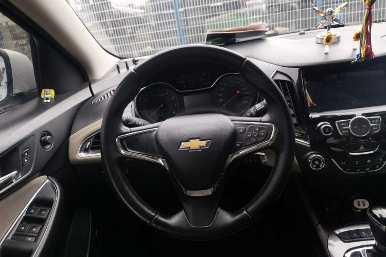 Used Chevrolet Cruze 2015 1.4T DCG Luxury Edition
