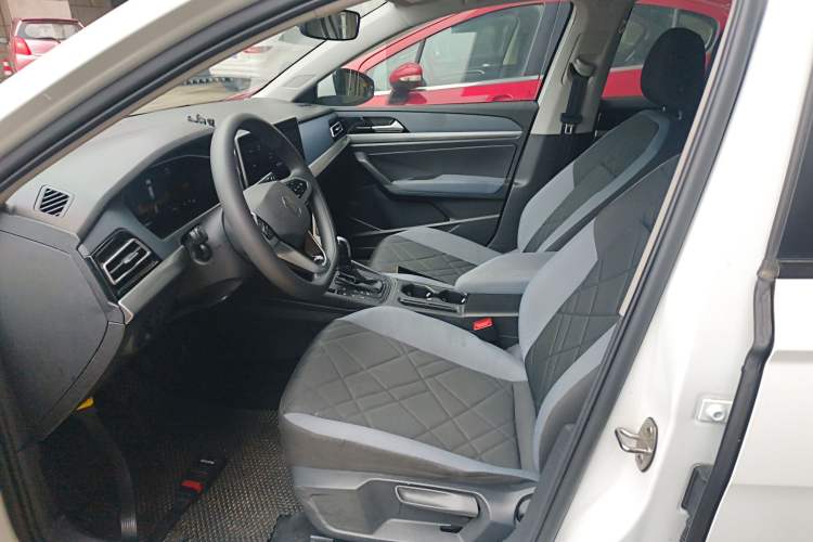 Used Volkswagen Lavida 2023 1.5L Automatic De Yi Edition Left Front Seat