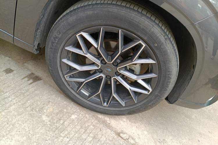 Used Oshan Z6 2023 Blue Whale 1.5T DCT Smart Edition