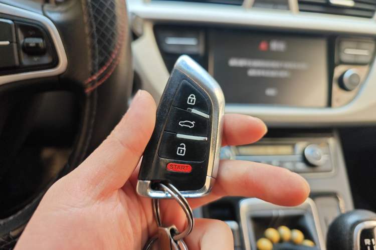 Used Geely Auto Emgrand X7 Sport 2020 1.8TD Manual Two-Wheel Drive Elite Version