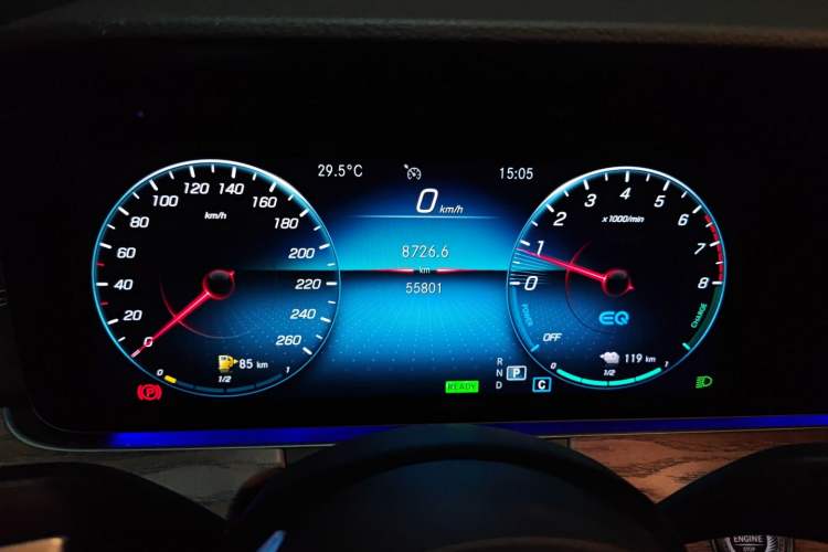 Used Mercedes-Benz E-Class New Energy 2022 Second Facelift E 350 e L Plug-in Hybrid Sedan
