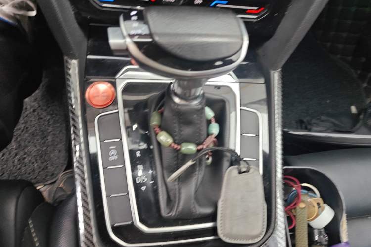 Used Volkswagen Magotan 2020 330TSI DSG Leading Model Gear Lever