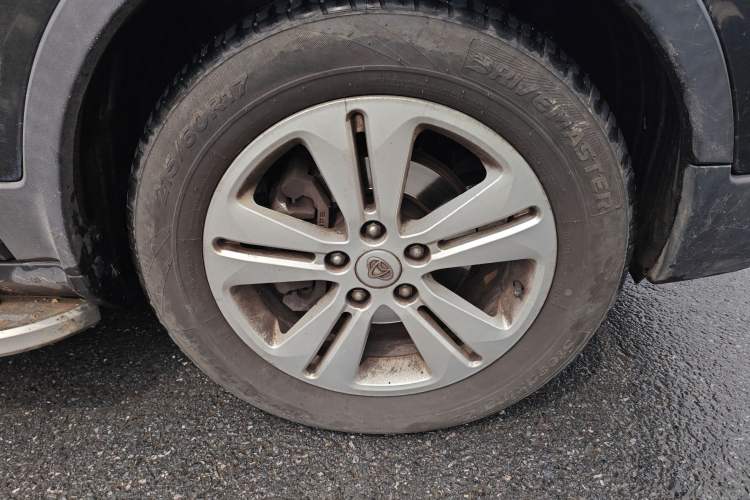 Used CHANGAN OSHAN CX70 2016 1.6L Manual Elite Model
