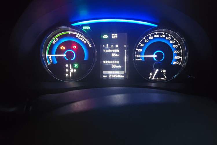 Used Toyota Corolla 2017 Revised Dual-Engine 1.8L E-CVT Elite Edition Odometer Close Up