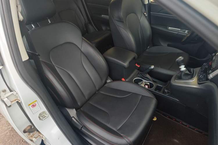 Used Haval H6 2017 Blue Label Sport Edition 1.5T Manual Two-Wheel Drive Elite Model Right Front Seat