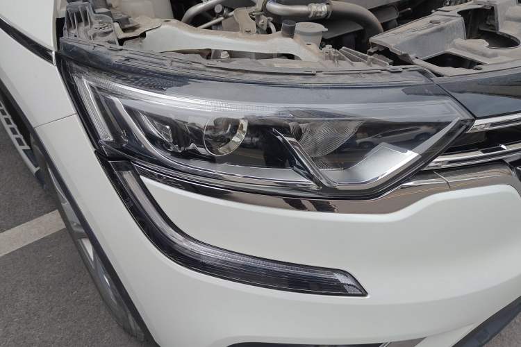Used Renault Koleos 2018 2.0L Two-Wheel-Drive Luxury Edition

