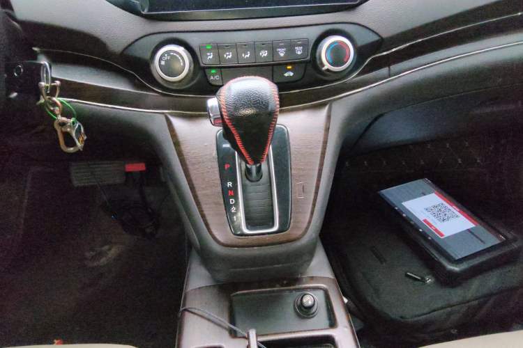 Used Honda CR-V 2012 2.0L two-wheel drive urban version