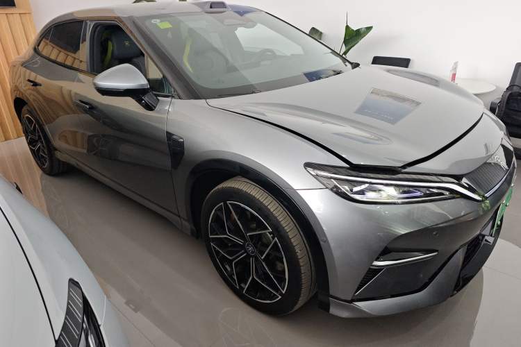 Used BYD Song L EV 2025 Intelligent Driving Version 602 km Range LiDAR-equipped All-Wheel-Drive Type