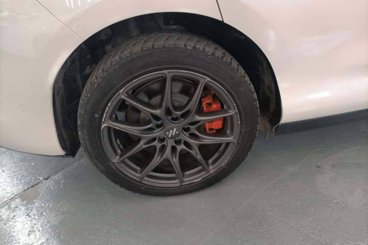 Used IM LS6 2023 Max Standard Edition
