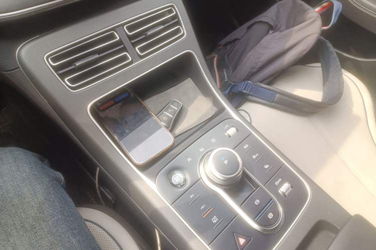 Used BYD Destroyer 05 2024 HONOR Edition DM-i 55KM Luxury Model Gear Lever