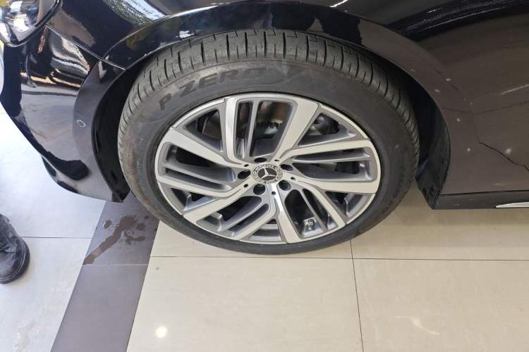 Used Mercedes-Benz E-Class 2024 E 300 L Stylish Model
