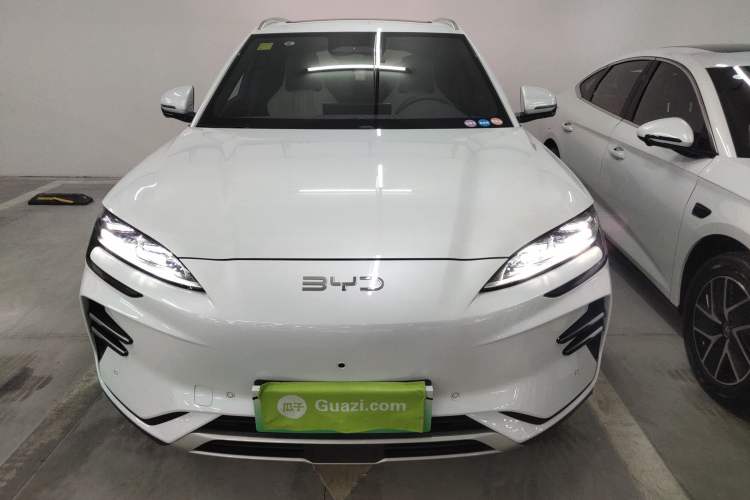 Used BYD Song PLUS New Energy 2025 EV Intelligent Driving Version 520km Premium Model

