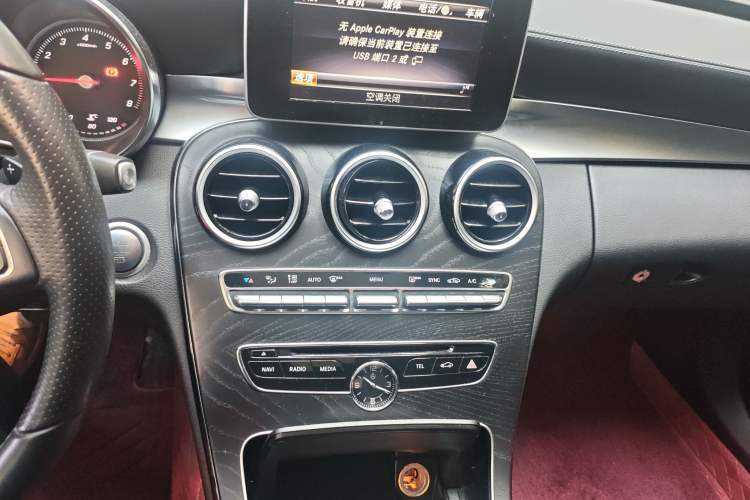 Used Mercedes-Benz C-Class 2018 C 200 L Sport Edition Audio And AC Panel
