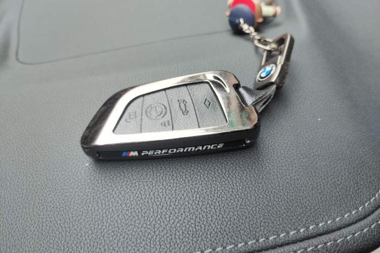 Used BMW X4 2022 xDrive 25i M Sport Package Vehicle Key