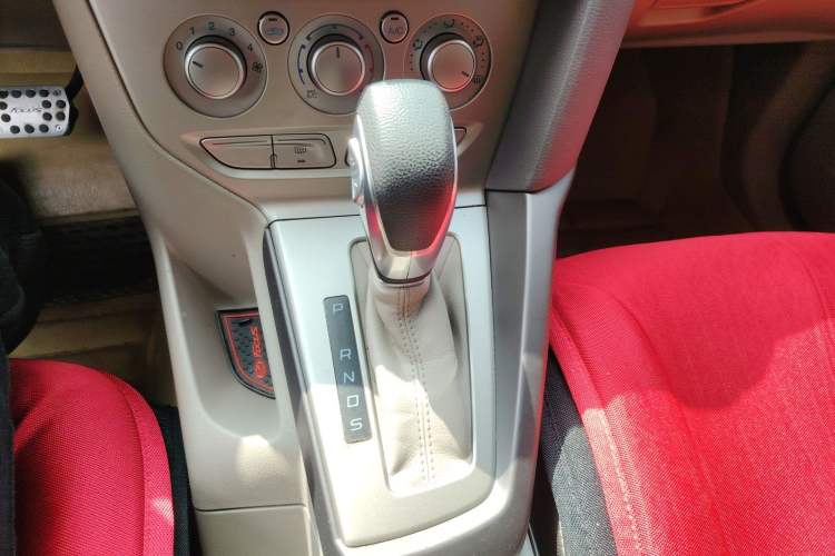 Used Ford Focus 2012 Sedan 1.6L Automatic Comfort Model