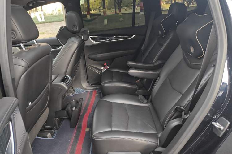 Used Cadillac XT6 2022 2.0T Six-Seater Four-Wheel Drive Luxury Version