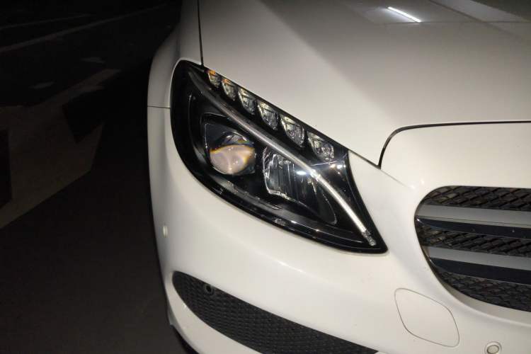 Used Mercedes-Benz C-Class 2017 Restyled C 180 L Fashion Edition Sport Version
