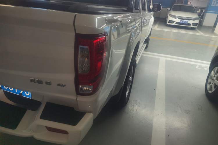 Used Great Wall Wingle 6 2017 2.4L Gasoline 4x4 Elite Version 4G69