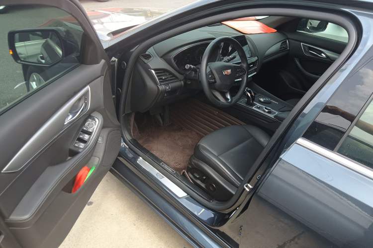 Used Cadillac CT5 2022 28T Luxury Version (Standard Edition) Driver Seat