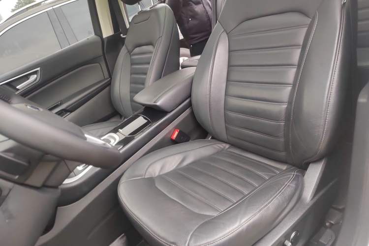 Used Ford Edge 2018 Facelifted EcoBoost 245 Two-Wheel-Drive Platinum Edition 5 Seats China V Emission Standard