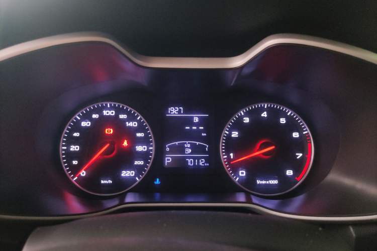 Used MG ZS 2018 1.5L Automatic Luxury Edition China V Standard