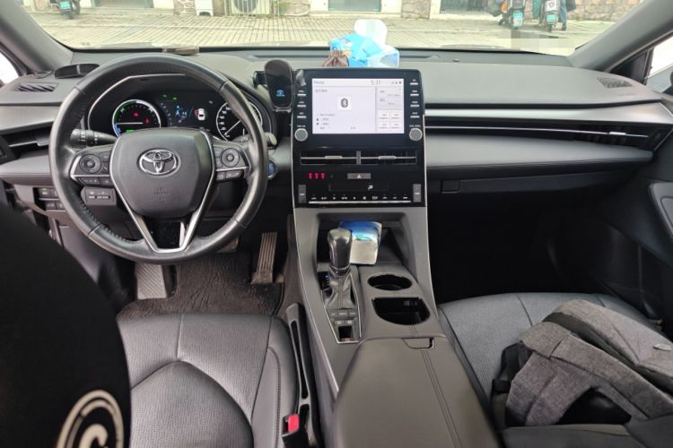 Used Toyota Avalon 2019 Dual-Engine 2.5L Luxury Edition China VI Standard
