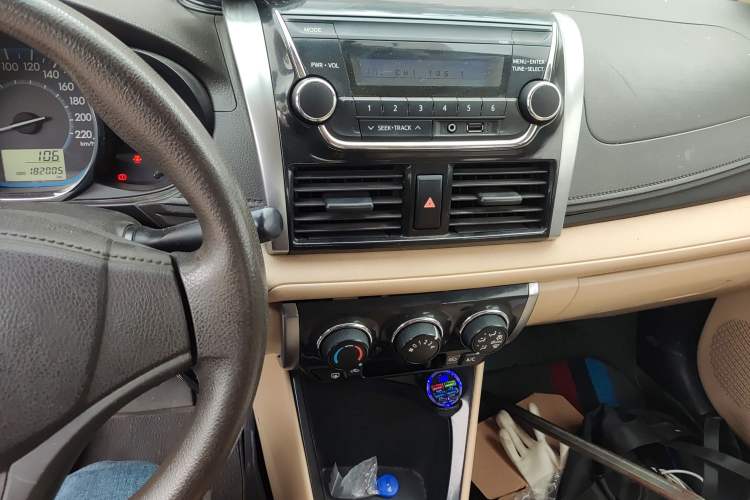 Used Toyota Vios 2014 1.3L Manual Xiang Edition Audio And AC Panel