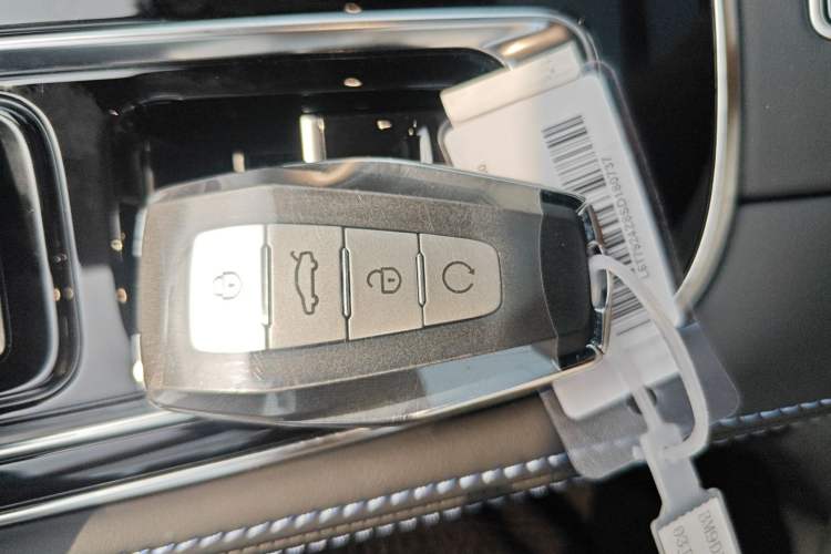 Used Geely Auto Preface 2026 Model Oriental Yao 1.5TD Kunlun Edition