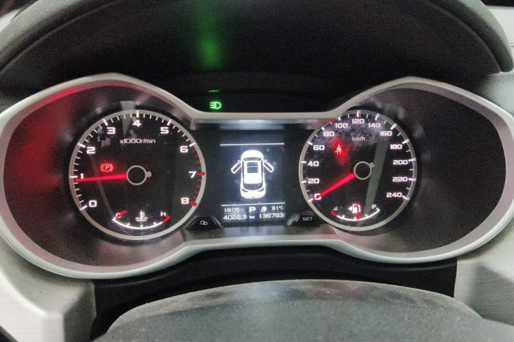 Used Geely Auto Emgrand X7 Sport 2020 1.8TD DCT Two-Wheel Drive Zhiya Model Instrument Cluster