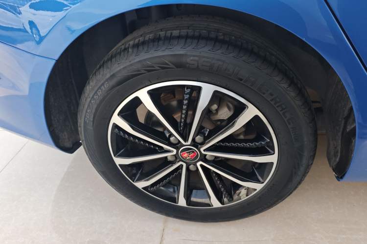 Used Roewe i5 2020 1.5L Manual 4G Connect Leehao Flagship Edition
