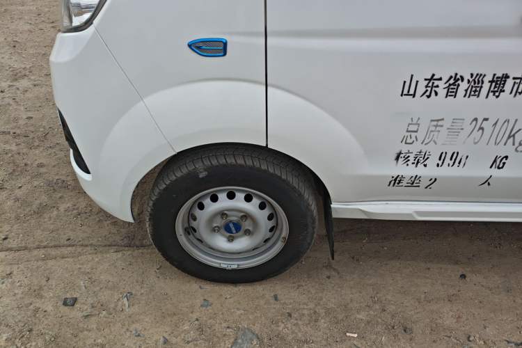 Used SRM New Energy Xiaohaishi EV 2021 Standard Model Exterior 4