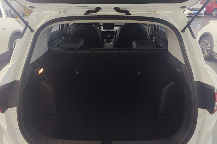 Used Geely Auto Coolray 2020 PRO 240T Manual Shooter
