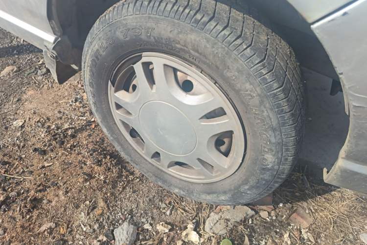 Used Wuling Zhiguang 2010 1.1L New Edition Practical Long-Body LXA