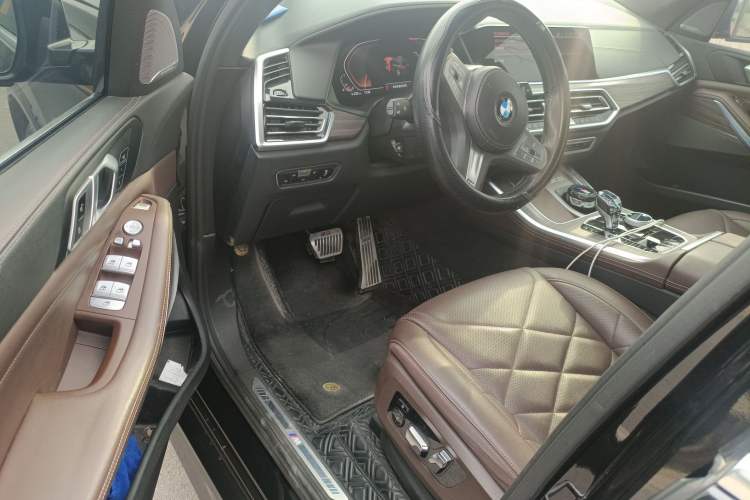 Used BMW X5 2022 Restyled xDrive 40Li M Sport Package