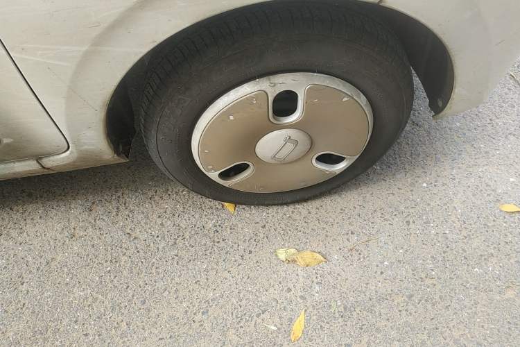 Used Bestune Pony 2024 170km Vitality Horse Right Front Wheel Hub