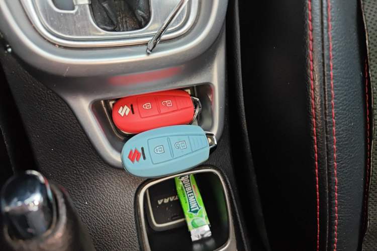 Used Suzuki Vitara 2016 1.4T Automatic Two-Wheel Drive Luxury Version Vehicle Key