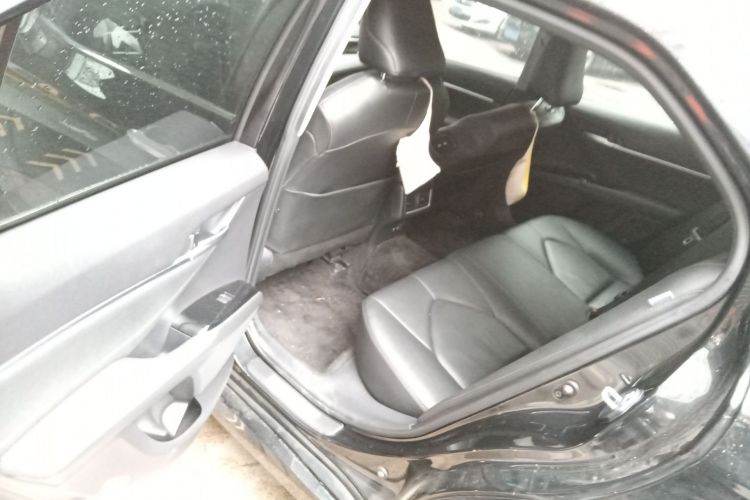 Used Toyota Camry 2021 2.5G Luxury Edition Left Rear Seat