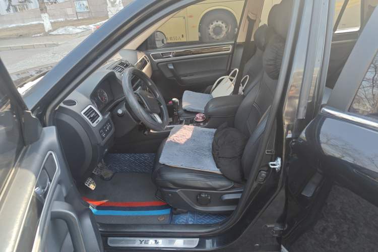 Used Yema T70 2016 Upgraded Model 1.5T Manual Leading Version