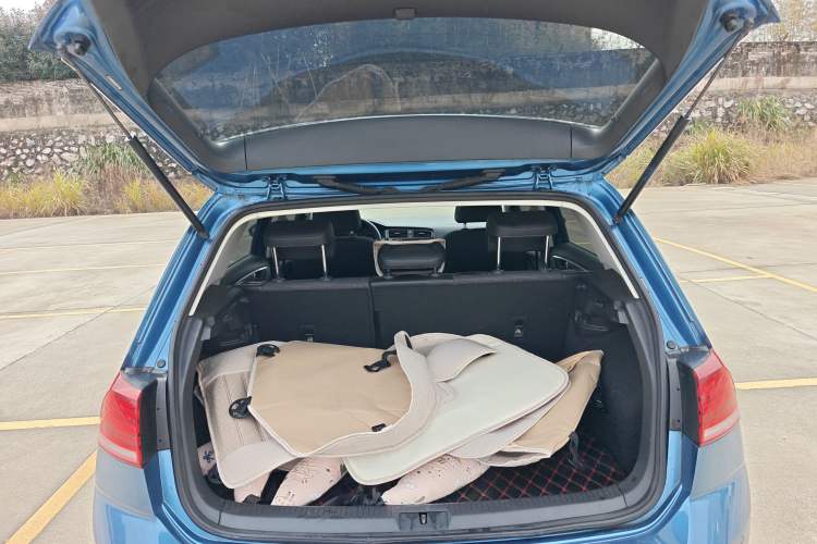 Used Volkswagen Golf 2018 1.6L Automatic Comfort Model