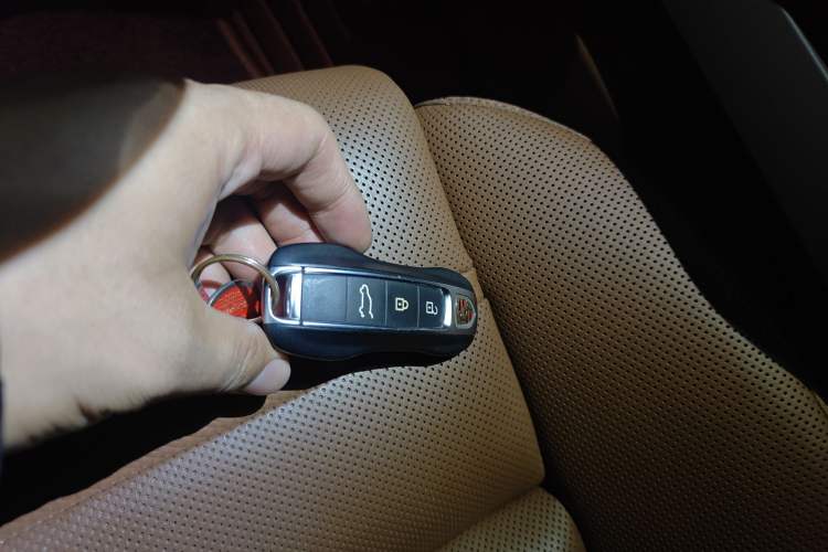 Used Porsche Cayenne 2023 Cayenne 3.0T Platinum Edition
